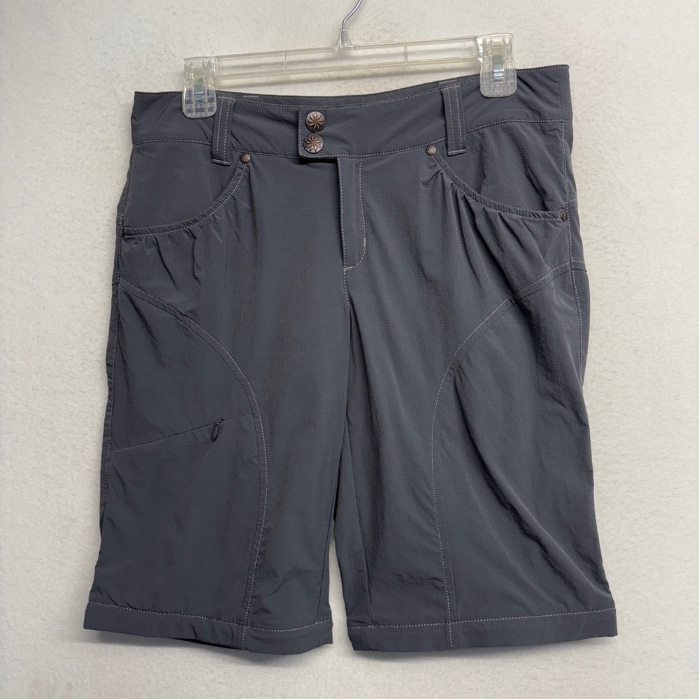 Athleta 6T‎ Gray Bermuda Shorts Nylon Stretch